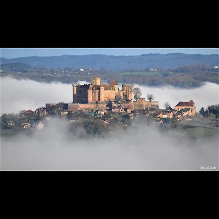 Grangette Au Chateau De Castelnau * Prudhomat